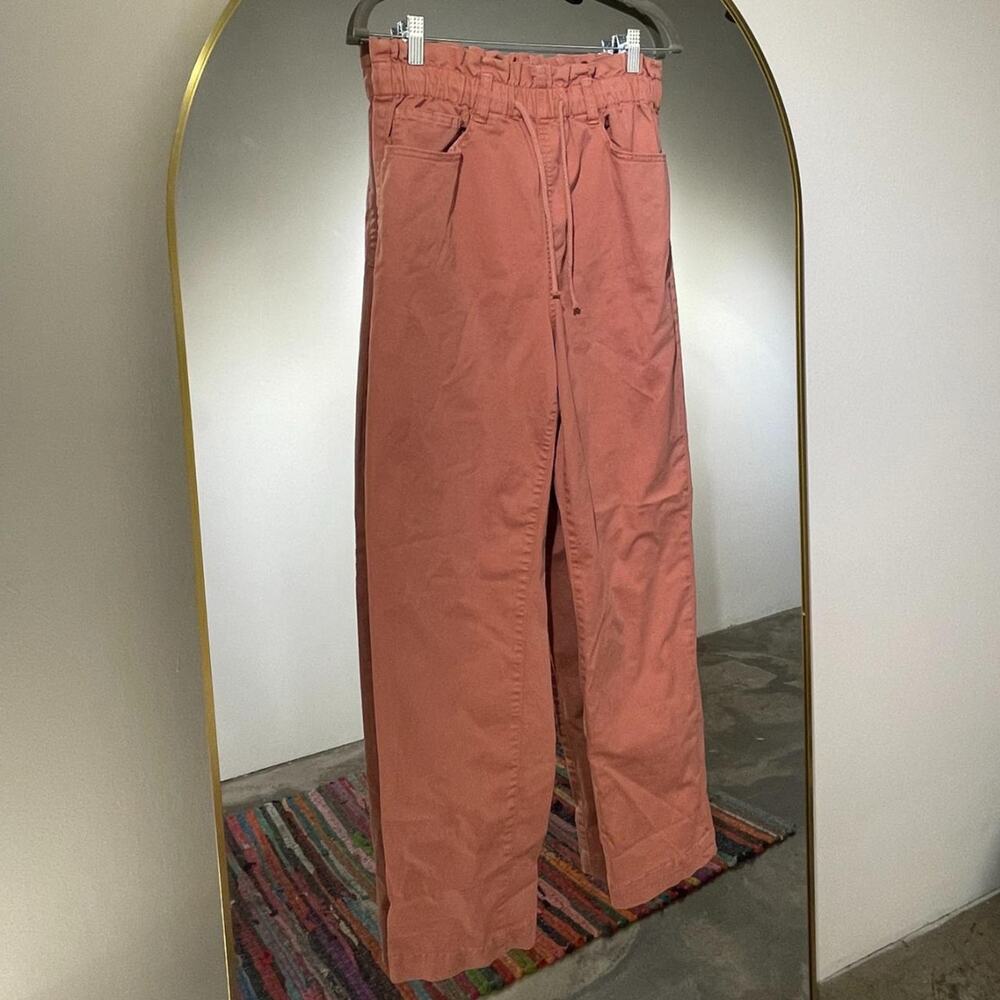 Pink Pants - Picture 3 of 5